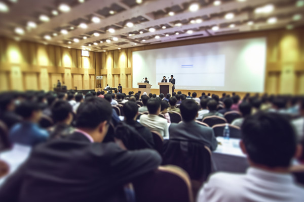 領(lǐng)導(dǎo)力發(fā)展:培養(yǎng)具有影響力的人力資源管理 領(lǐng)導(dǎo)力發(fā)展:培養(yǎng)具有影響力的人力資源管理